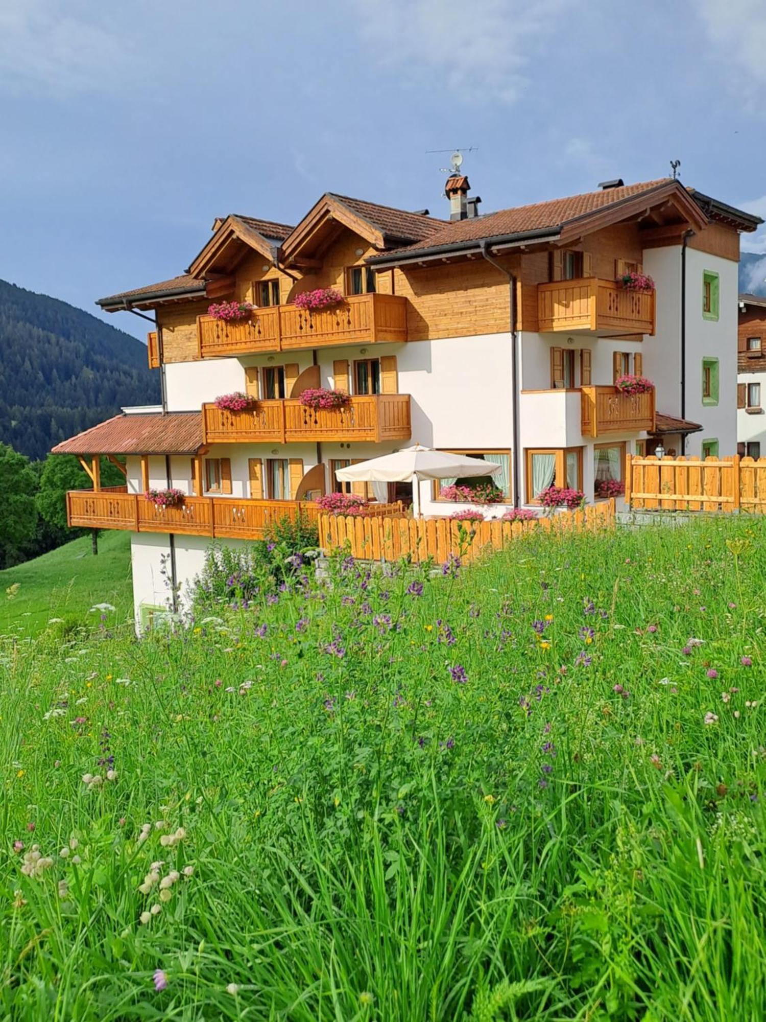 Hotel Garni La Soldanella Madonna Exteriér fotografie