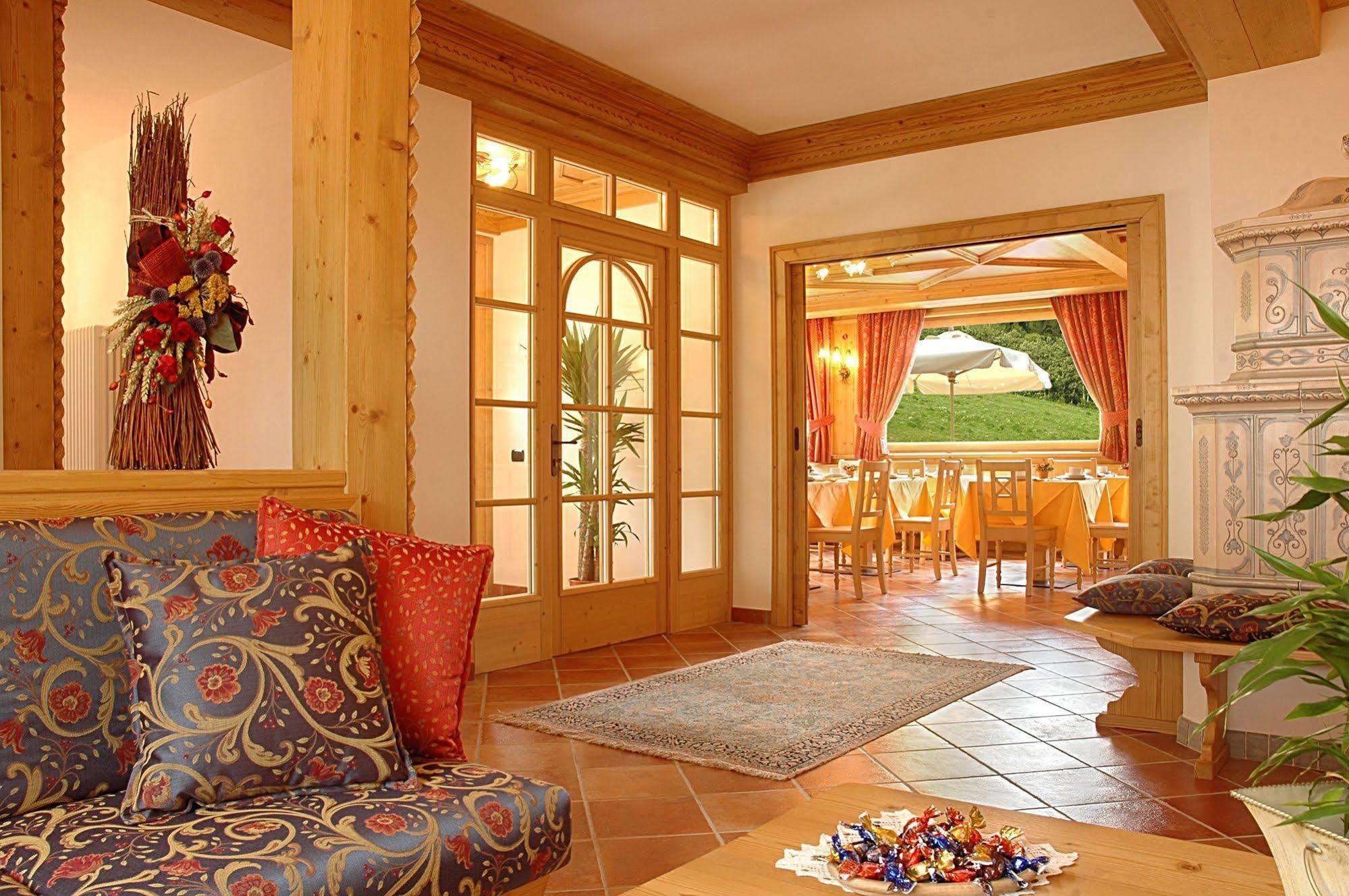 Hotel Garni La Soldanella Madonna Exteriér fotografie